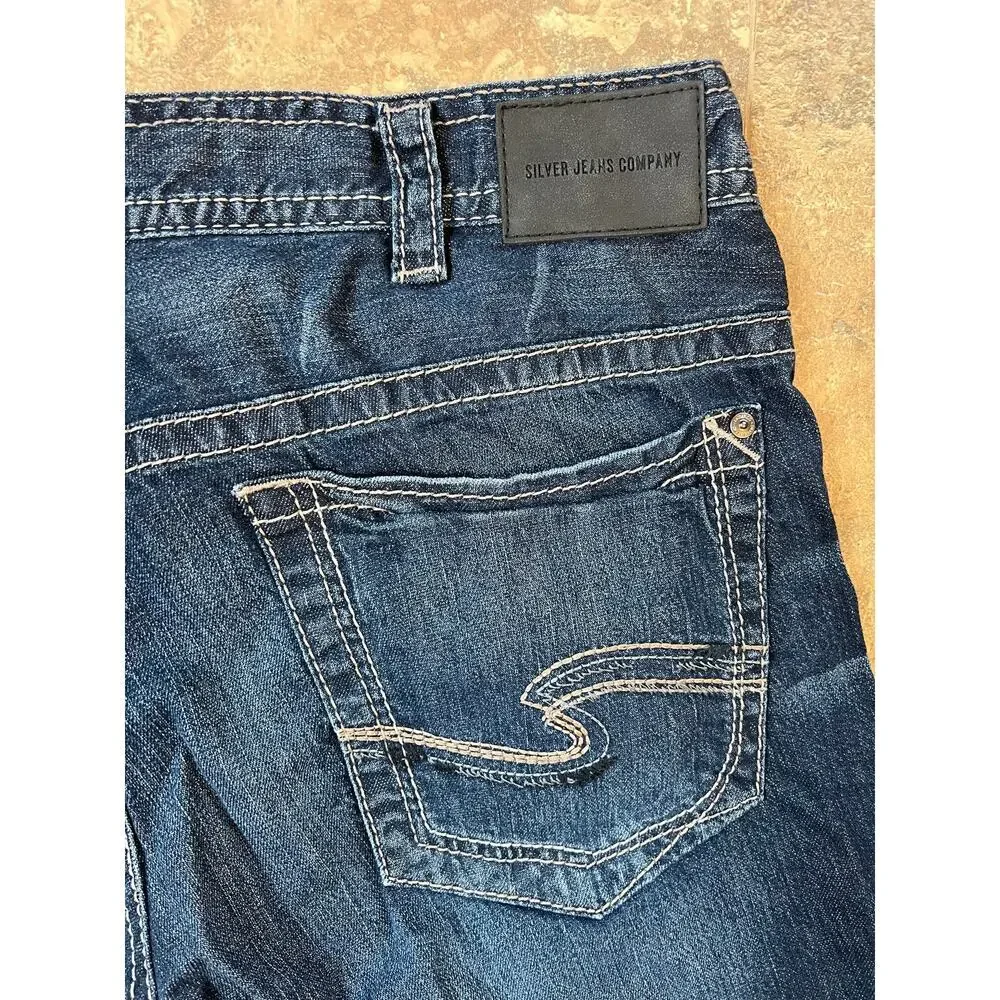 Silver Gordie Comfort Loose Fit Straight Jeans, Men's size 38/34